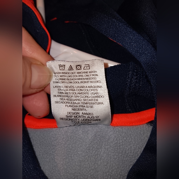 Adidas hoody - Picture 8 of 8